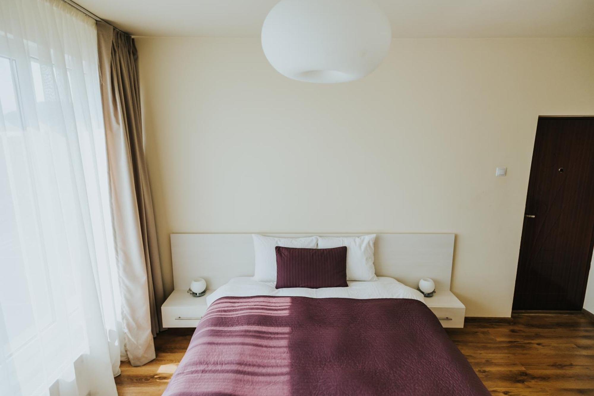 Camelia'S Cozy Place Baia Mare Exterior foto